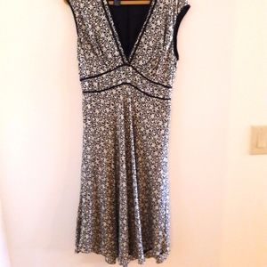 Philip dicaprio silk black and white sleveless dress size 10
